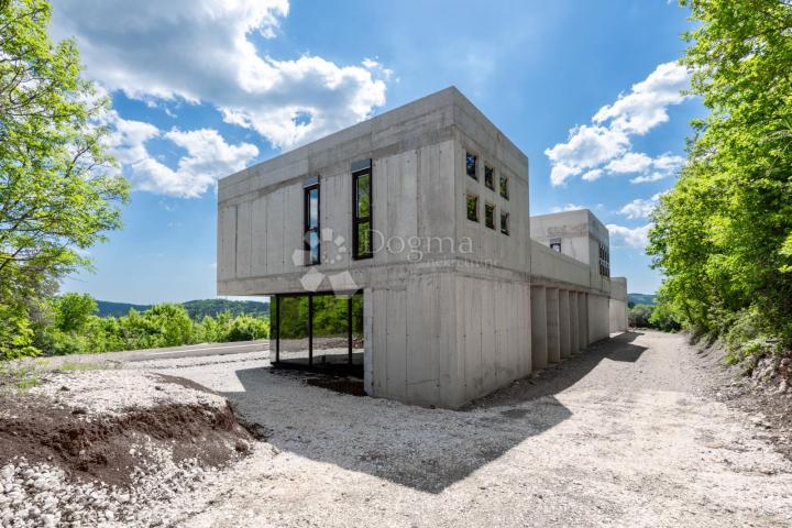 Središnja Istra, Sovinjak, fantastična kuća u izgradnji