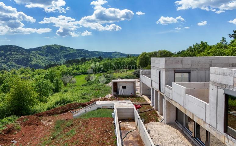 Središnja Istra, Sovinjak, fantastična kuća u izgradnji
