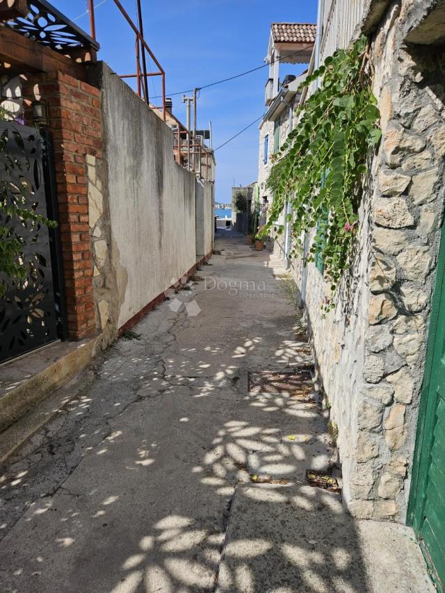 Luksuzna nekretnina sa pogledom na more