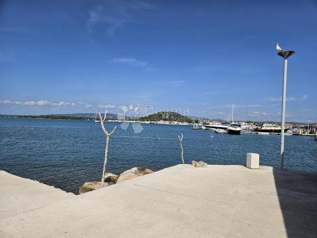 Luksuzna nekretnina sa pogledom na more