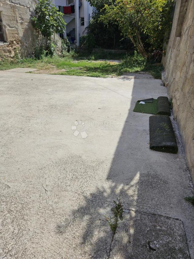 Luksuzna nekretnina sa pogledom na more