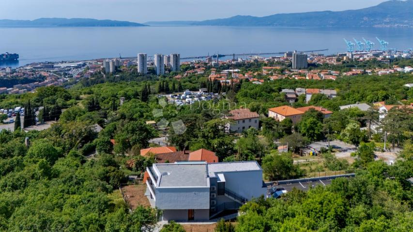 Luksuzna novogradnja na gradskoj liniji S3