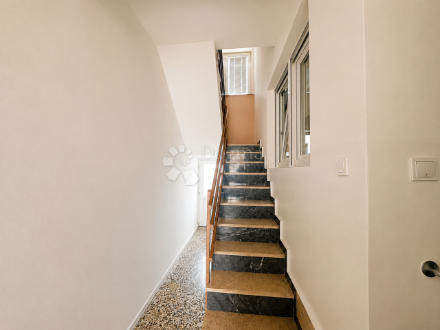 Retfala | Kuća + stan u dvorištu | Idealna investicija