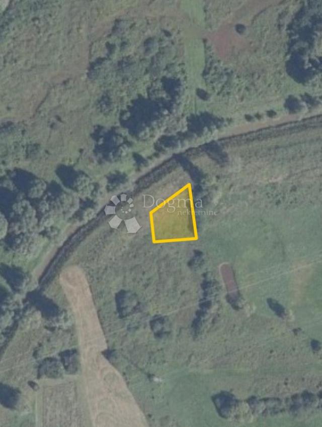 Land Kaniža, Ivanec, 701m2