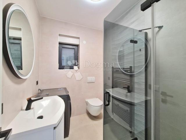Haus Barić Draga, Karlobag, 300m2
