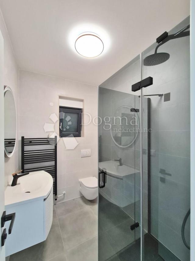 Haus Barić Draga, Karlobag, 300m2