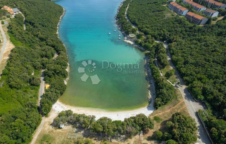 DUGA UVALA LUKSUZNA VILA NA KORAK OD MORA