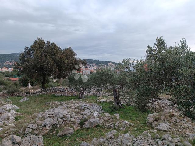 Land Vinišće, Marina, 1.123m2