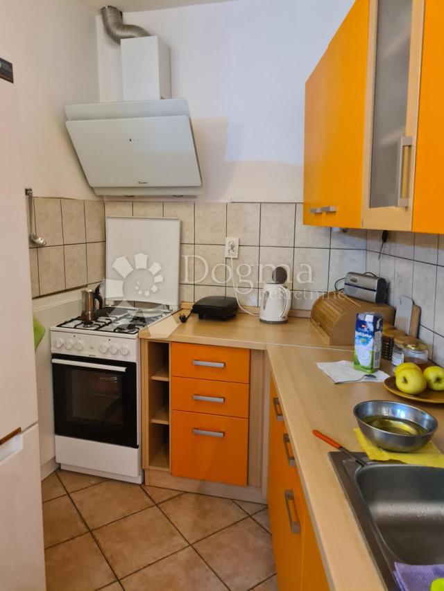 ŠIBENIK CENTAR - kamena kuća blizu rive