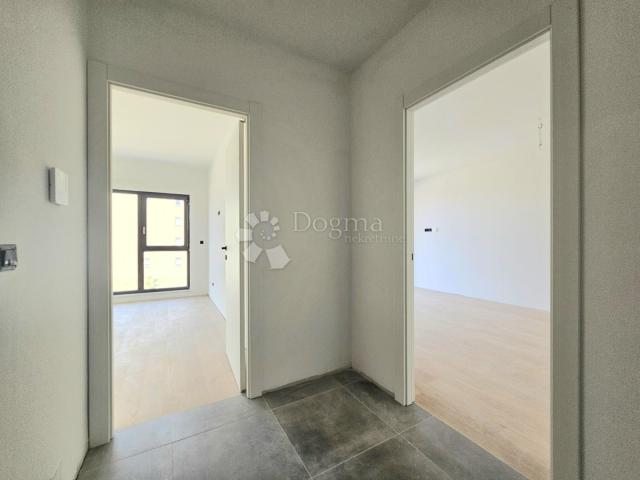  Umag,1s+DB, lift, 1 parking