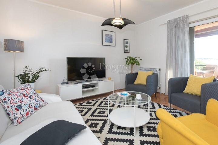Flat Uvala Scott, Kraljevica, 110m2