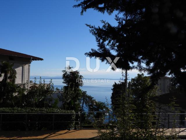 OPATIJA, CENTAR - DVA STANA 96 m2 + POMOĆNA ZGRADA U DVORIŠTU!!! PRILIKA!!!