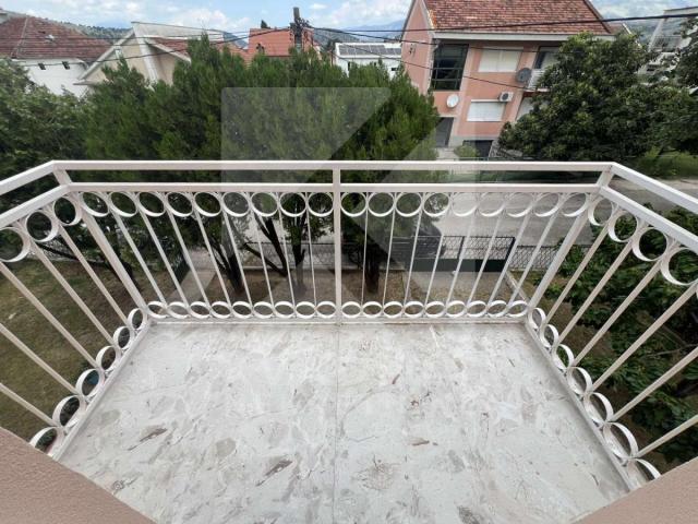 Izdavanje, Trosoban stan, Podgorica, Zagorič, 100m2