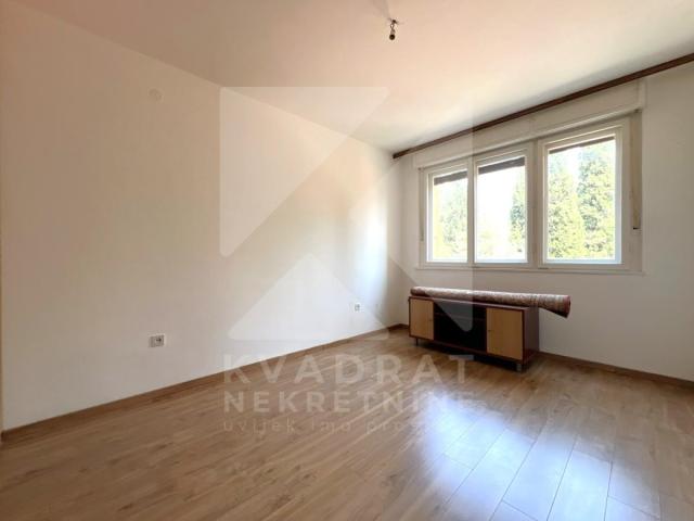 Prodaja, Jednosoban stan, Podgorica, Preko Morače, 60m2