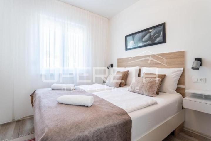 Luksuzna vila s bazenom 50 m od mora i pogledom na otoke