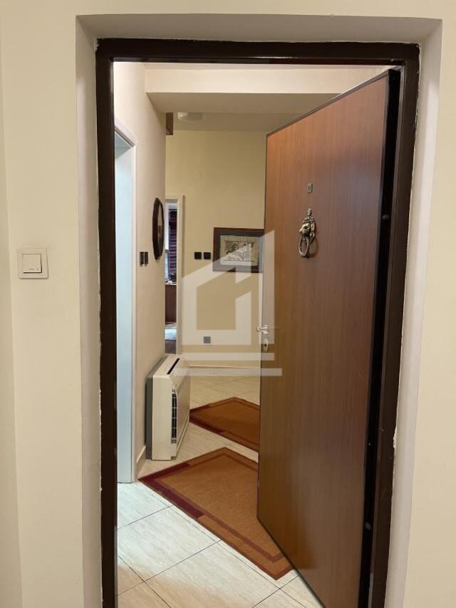 Dvosoban stan, 76m2, Centar, IZDAVANJE
