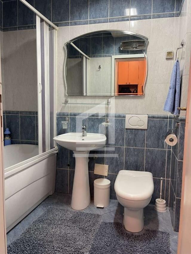 Dvosoban stan, 76m2, Centar, IZDAVANJE