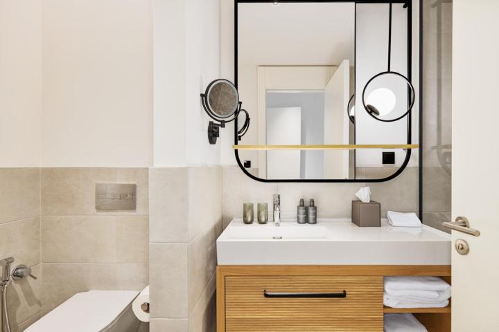 EXCLUSIVE OPPORTUNITY TO PURCHASE A LUXURIOUS DUPLEX
