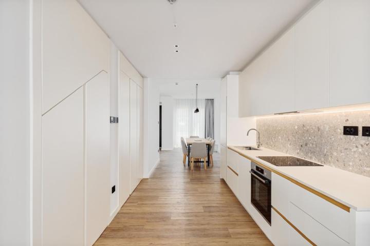 EXCLUSIVE OPPORTUNITY TO PURCHASE A LUXURIOUS DUPLEX