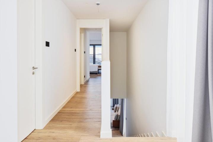 EXCLUSIVE OPPORTUNITY TO PURCHASE A LUXURIOUS DUPLEX