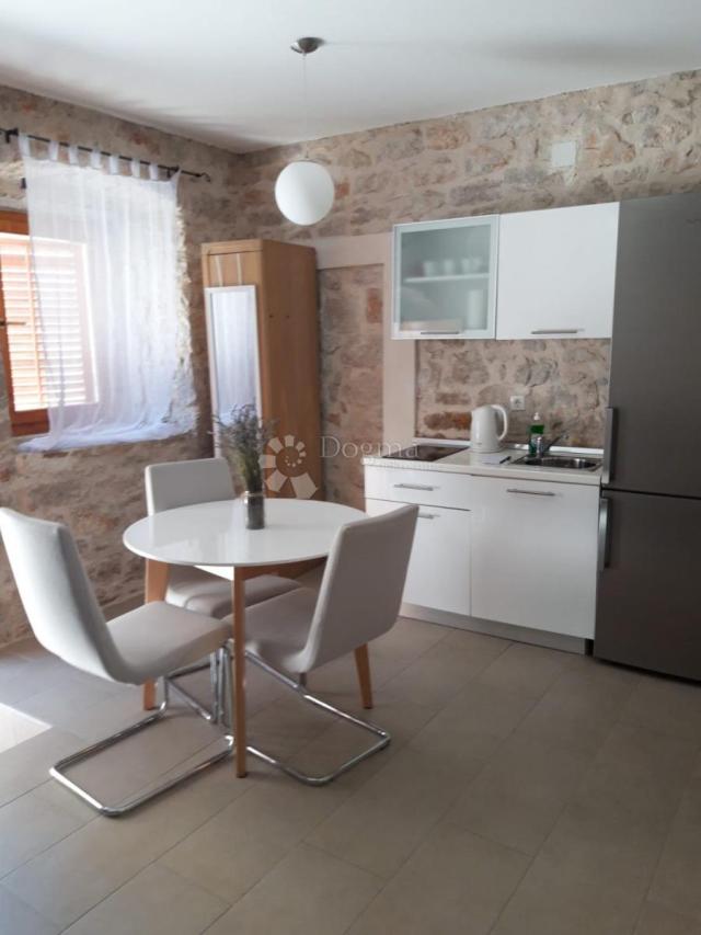 Haus Tisno, 89m2