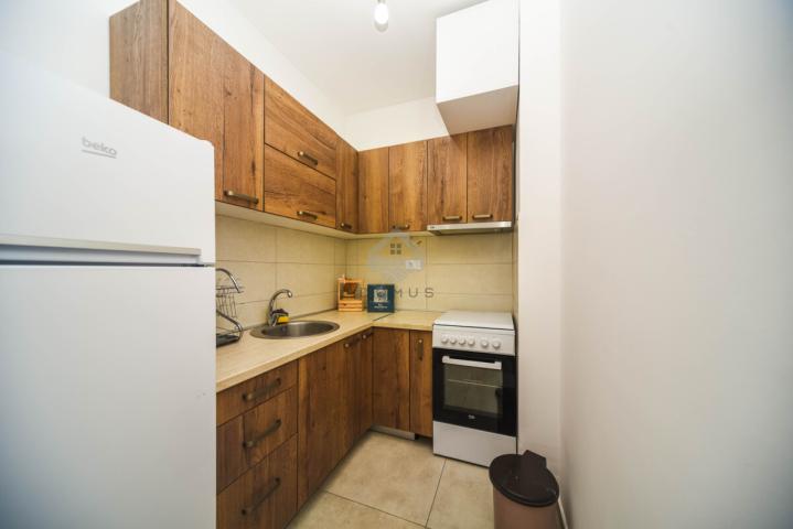 Jednosoban stan 45m2 + parking, Zabjelo - Podgorica