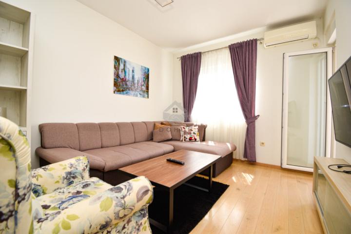 Dvosoban stan 70m2 + garaža, City Kvart - Podgorica