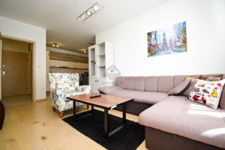 Dvosoban stan 70m2 + garaža, City Kvart - Podgorica