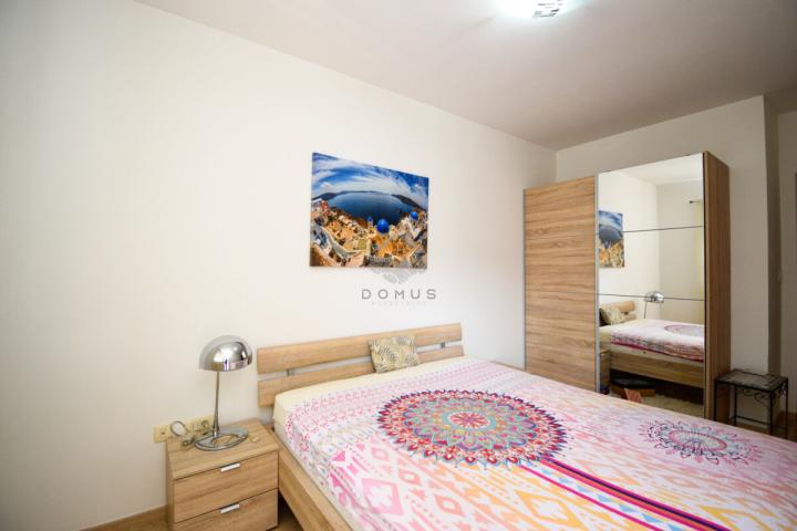 Dvosoban stan 70m2 + garaža, City Kvart - Podgorica