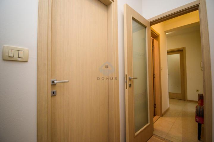 Dvosoban stan 70m2 + garaža, City Kvart - Podgorica