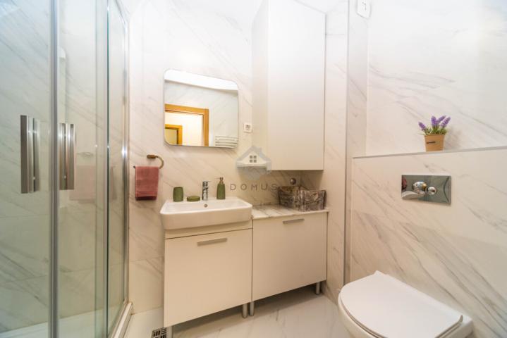 Jednosoban stan 49m2 + garaža, New City - Podgorica