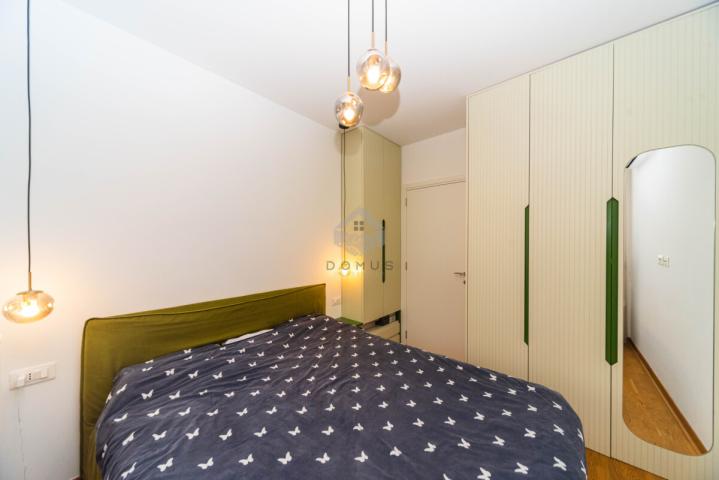 Dvosoban namješten stan 63m2 + garaža, City Kej – Podgorica
