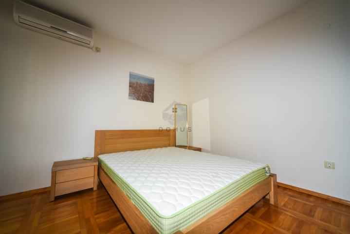 Dvosoban stan 64m2, Stari Aerodrom - Podgorica
