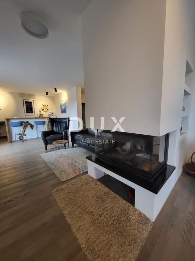 PREKO, ZADAR - Penthouse novogradnja s bazenom, 2 minute od plaže!