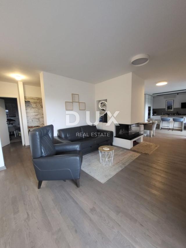 PREKO, ZADAR - Penthouse novogradnja s bazenom, 2 minute od plaže!