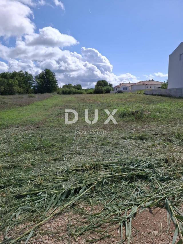 ZADAR, PRIVLAKA - Building land ideal for investors and builders!