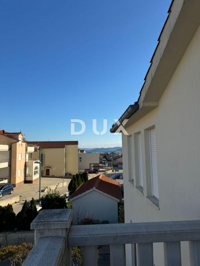 ŠIBENIK, VODICE - Prekrasna samostojeća kuća u Vodicama!