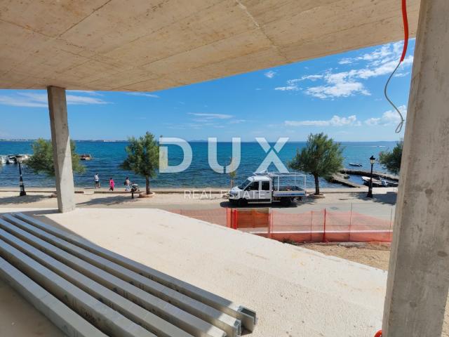 ZADAR, VIR - Luksuzan stan s vrhunskim pogledom prvi red do mora! AS3