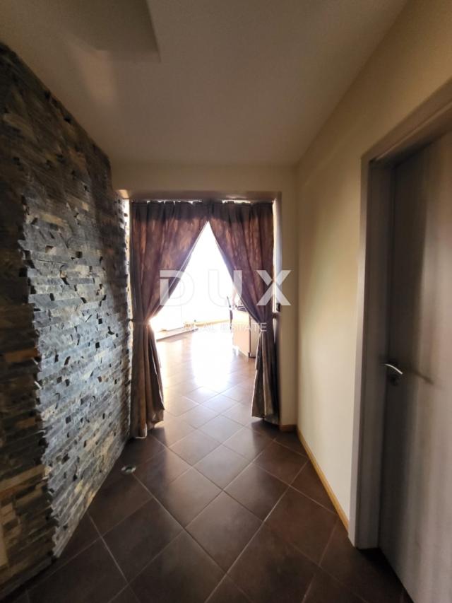 PRIVLAKA, ZADAR – EXKLUSIVE GELEGENHEIT – Wohnung in der 1. Reihe zum Meer!