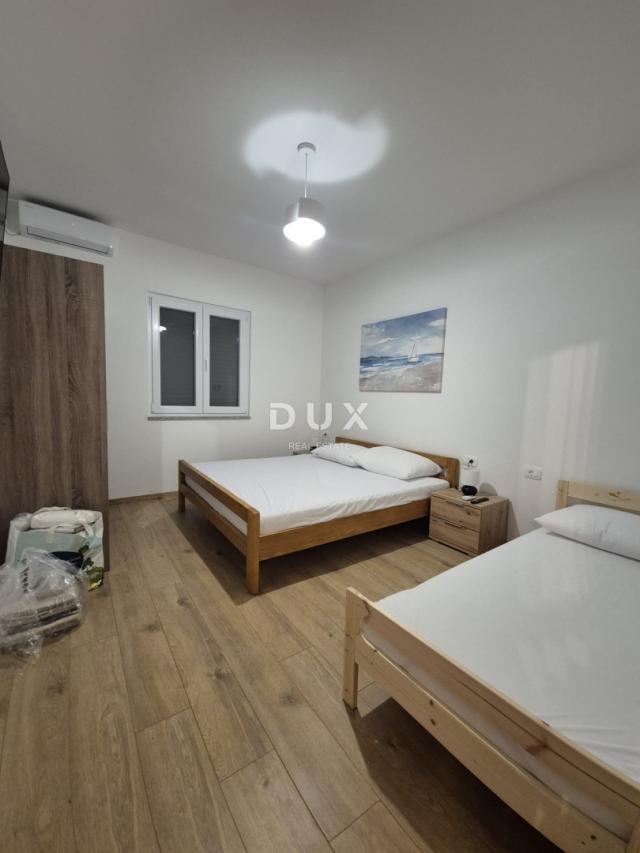 ZADAR, SELINE - PRILIKA! Kuća u 1. redu do mora