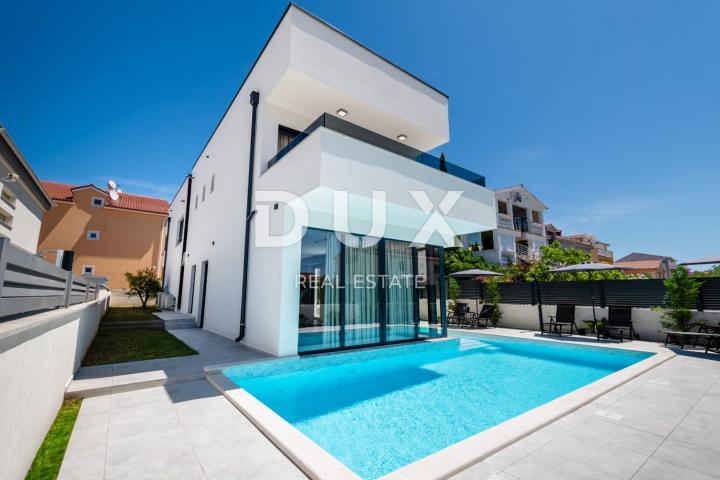 ZADAR, VRSI - Luksuzna vila s pogledom na more