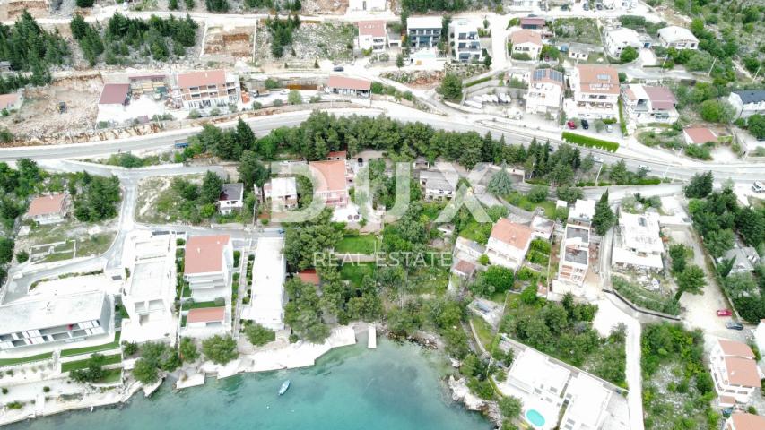 ZADAR, STARIGRAD - Luksuzna vila 100 m od mora