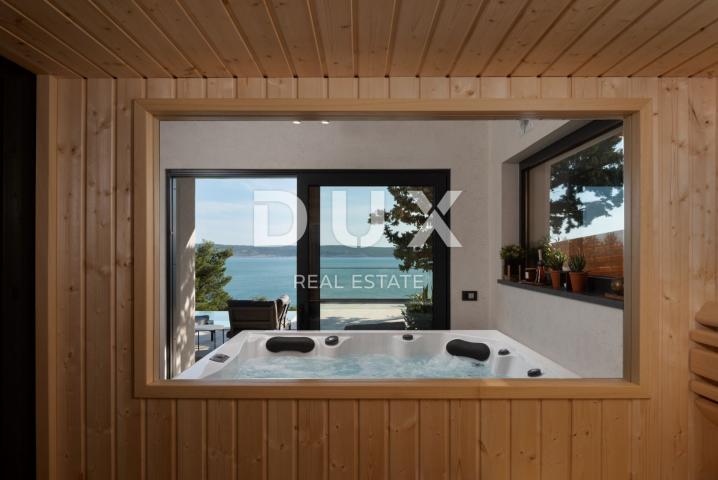 ZADAR, STARIGRAD - Luksuzna vila 100 m od mora