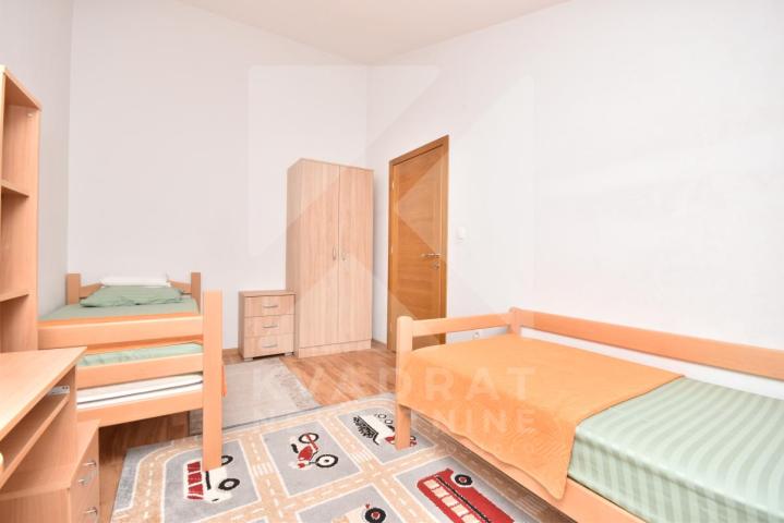 Izdavanje, Dvosoban stan, Podgorica, Zagorič, 84m2