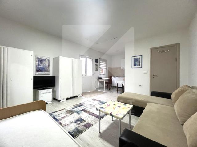 Izdavanje, Garsonjera, Podgorica, Stari Aerodrom, 31m2