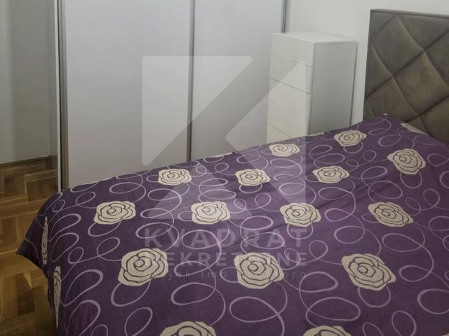 Izdavanje, Dvosoban stan, Podgorica, Blok 9, 62m2