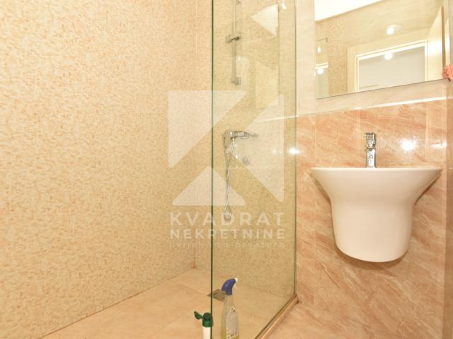 Izdavanje, Jednosoban stan, Podgorica, Zabjelo, 42m2
