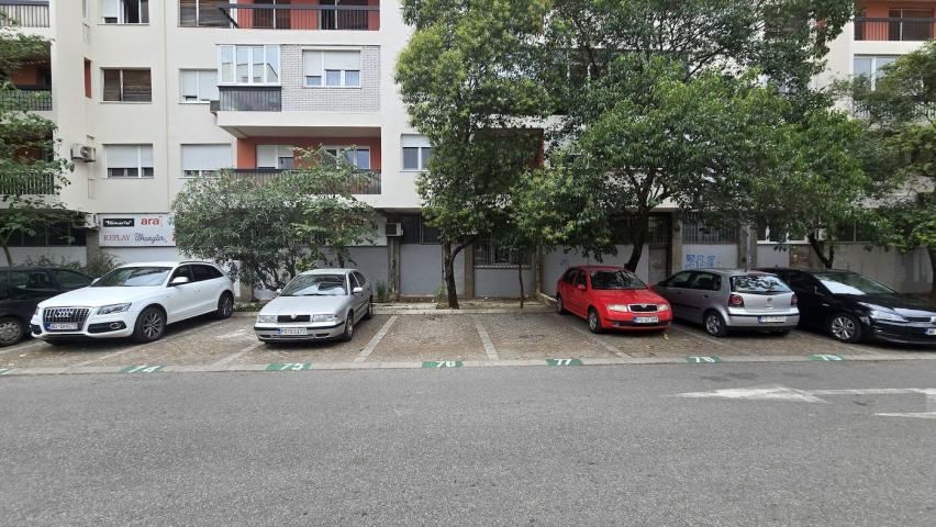 Poslovni prostor, 13m2, Preko Morače, Podgorica
