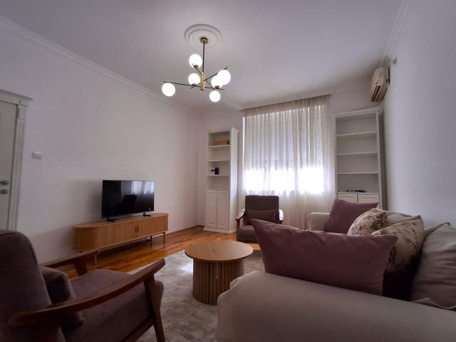 Jednosoban namješten stan, 66m2, Centar, Podgorica