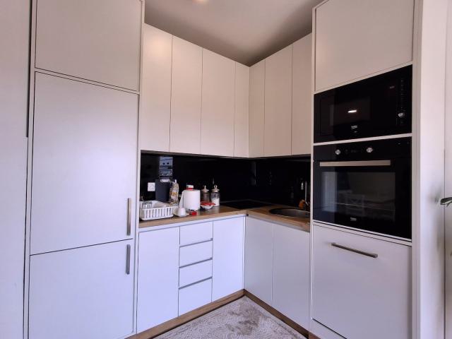 Četvorosoban namješten dupleks, 160m2, Stari aerodrom, Podgorica